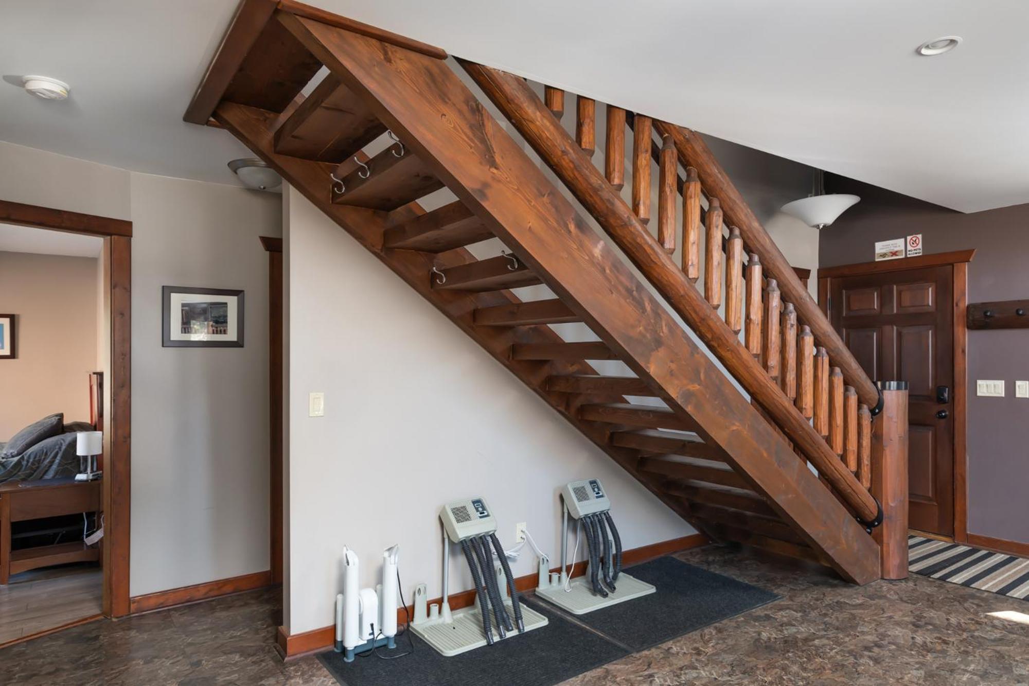 Raven Villa Valemount Buitenkant foto